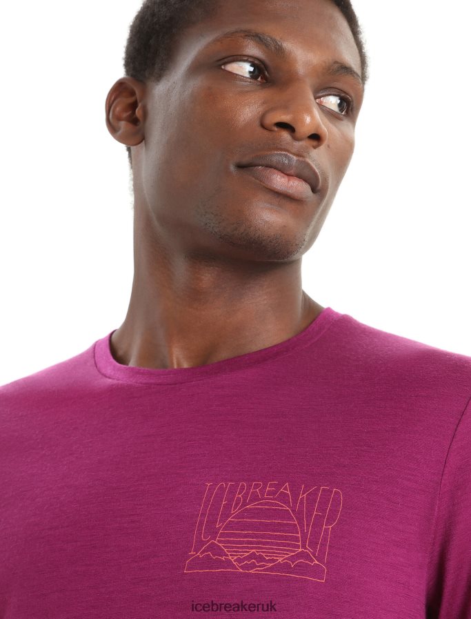 Icebreaker Men Merino Tech Lite II Short Sleeve T-Shirt Mountain Sunset Z04NXR82 Clothing Go Berry - Image 4