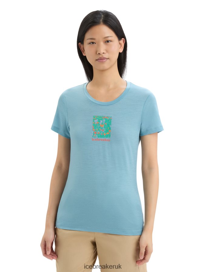 icebreaker_women_merino_tech_lite_ii_short_sleeve_t_shirt_wildflower_bloom_z04nxr645_clothing_astral_blue.jpg Icebreaker Women Merino Tech Lite II Short Sleeve T-Shirt Wildflower Bloom Z04NXR645 Clothing Astral Blue - Image 1