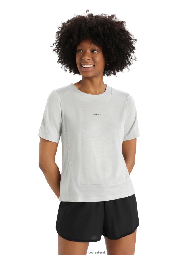Icebreaker Women ZoneKnit Merino Short Sleeve Boxy T-Shirt Z04NXR893 Clothing Ether - Image 1